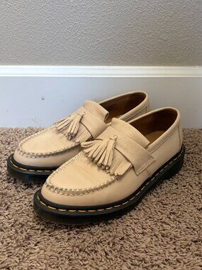 Dr. Martens - Cream - Size 7 (Women's 8.5)